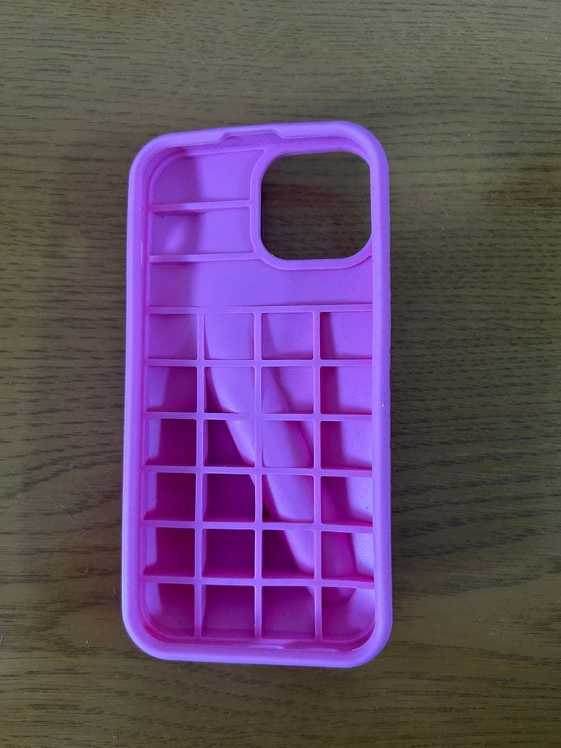 rhodé ピンクシリコンケース　iPhone14用