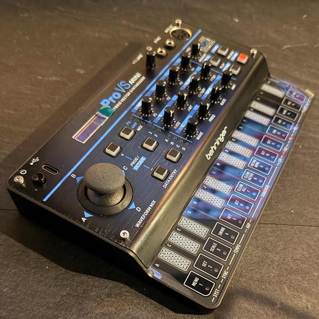 BEHRINGER ベリンガー PRO-VS MINI シンセサイザー