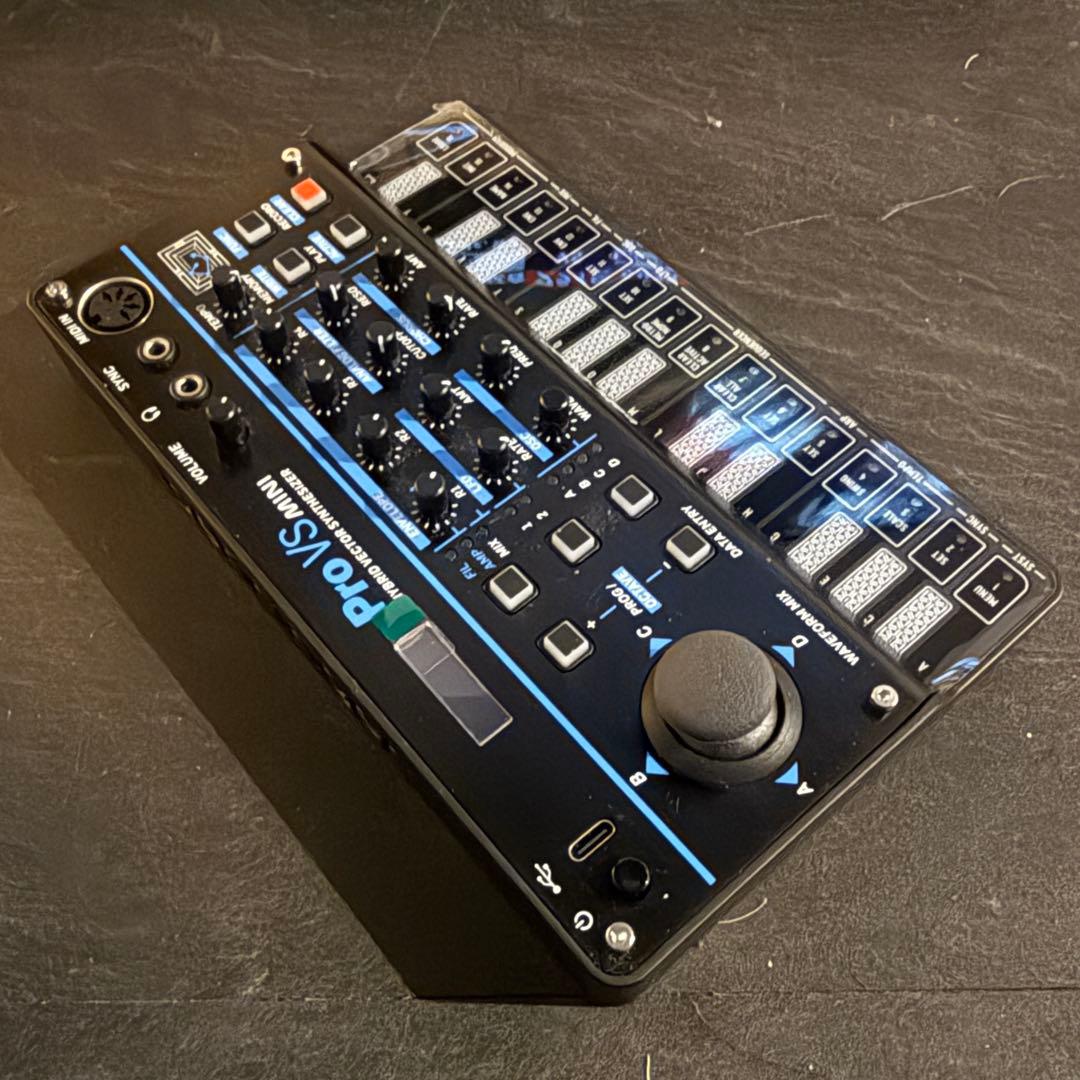 BEHRINGER ベリンガー PRO-VS MINI シンセサイザー