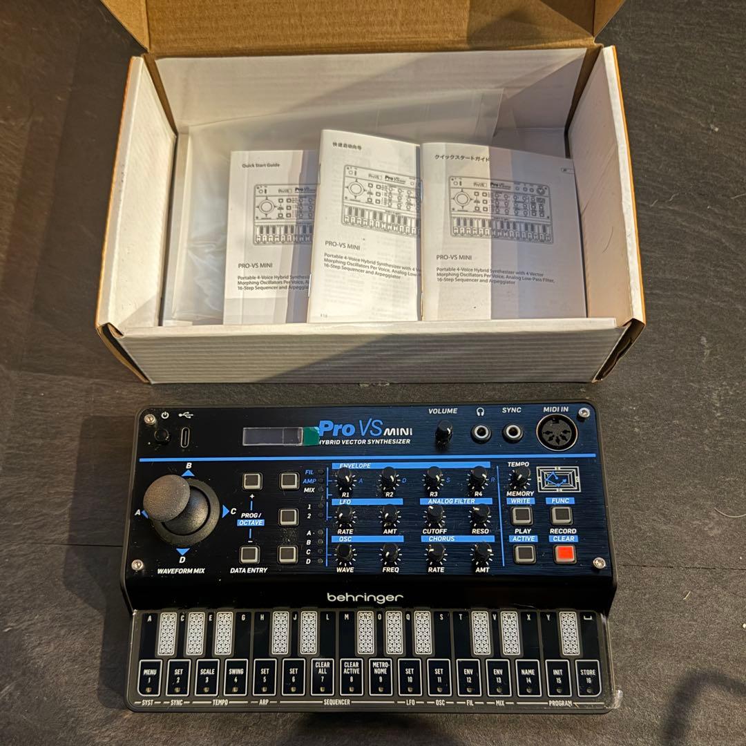 BEHRINGER ベリンガー PRO-VS MINI シンセサイザー