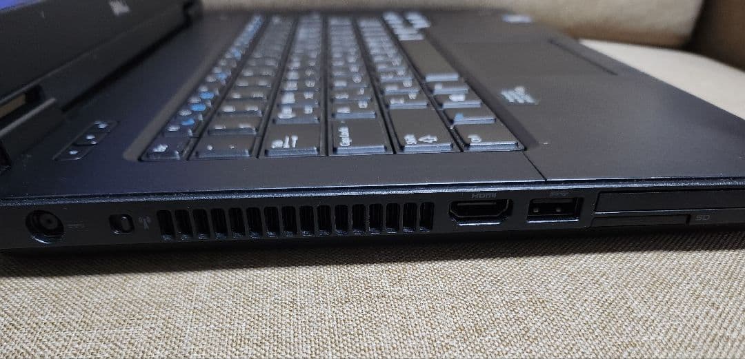DELL Latitude E5440 ノートパソコン　ハングルキーボード