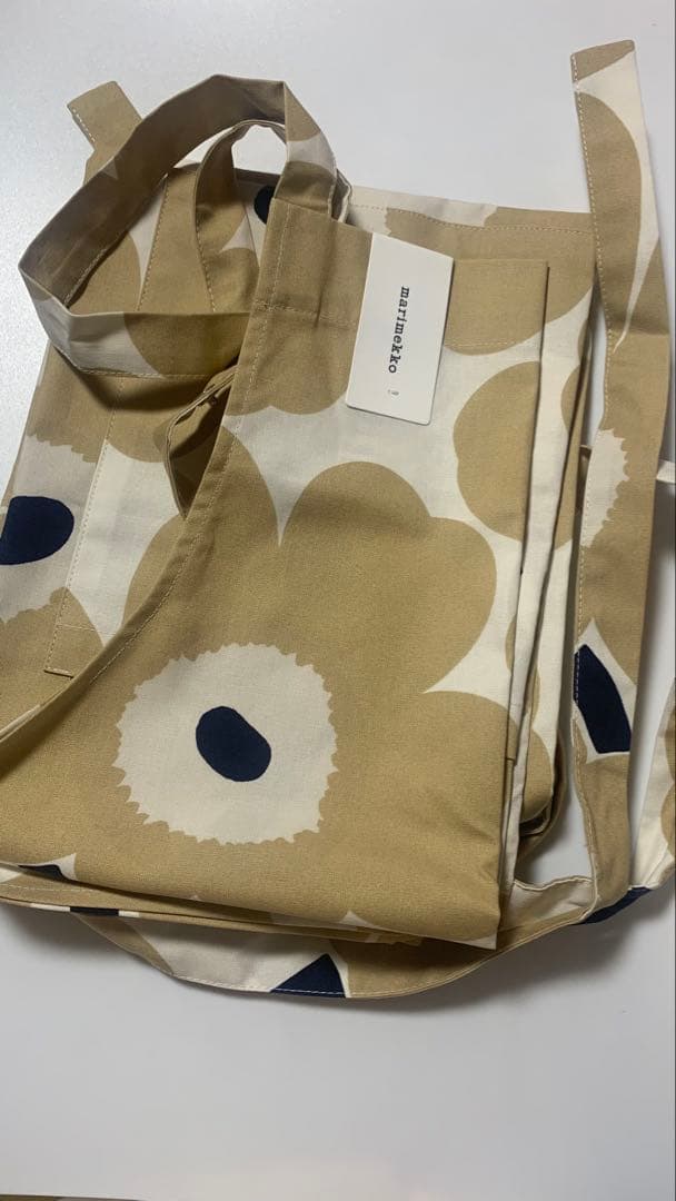 marimekko エプロン Unikko ベージュ