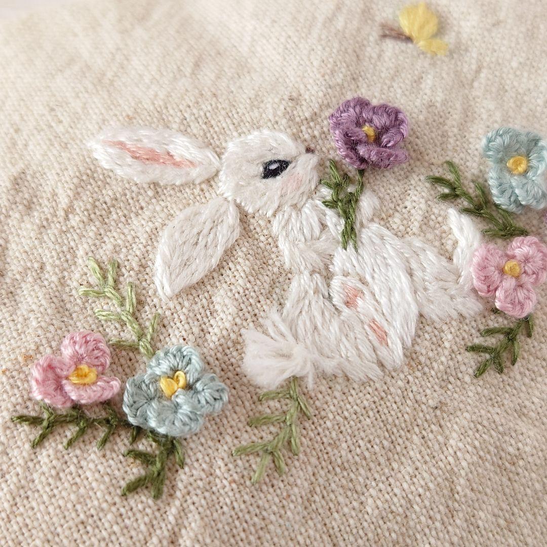 手刺繍入あずき/小豆のアイピロー【うさこと花畑】