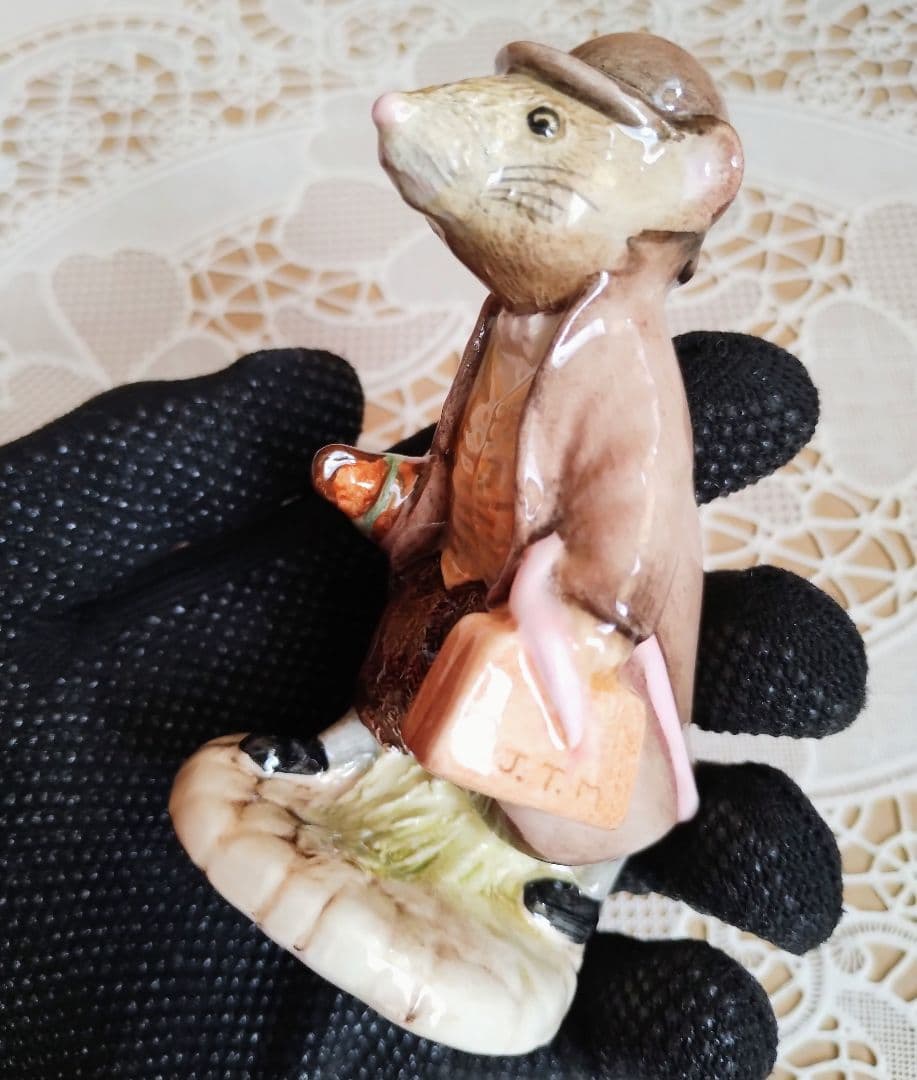 ロイヤルアルバート『まちねずみジョニー』フィギュリン ピーターラビット