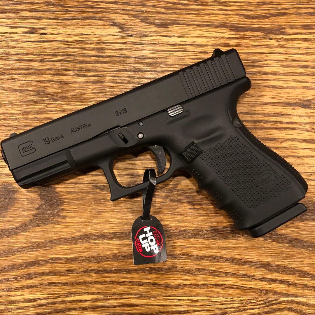 東京マルイ グロック19 Gen4 超美品 タイトバレルとドットサイト付き