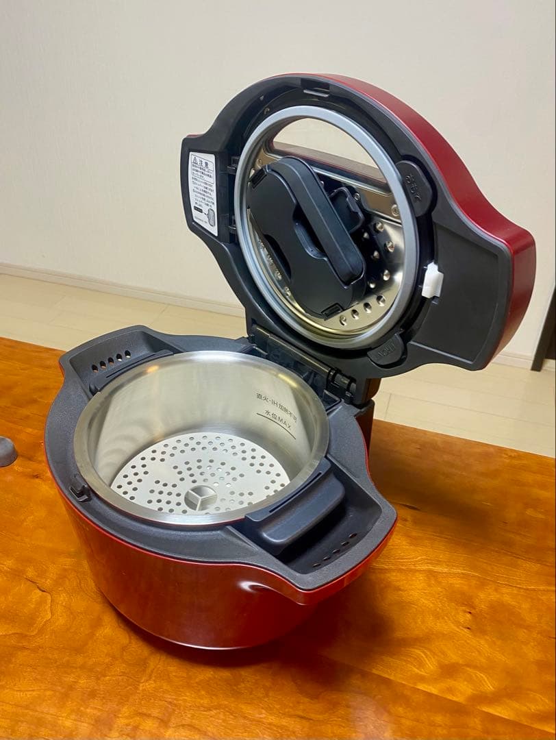 【未使用品】SHARP ヘルシオ ホットクック KN-HT99A-R　日本製
