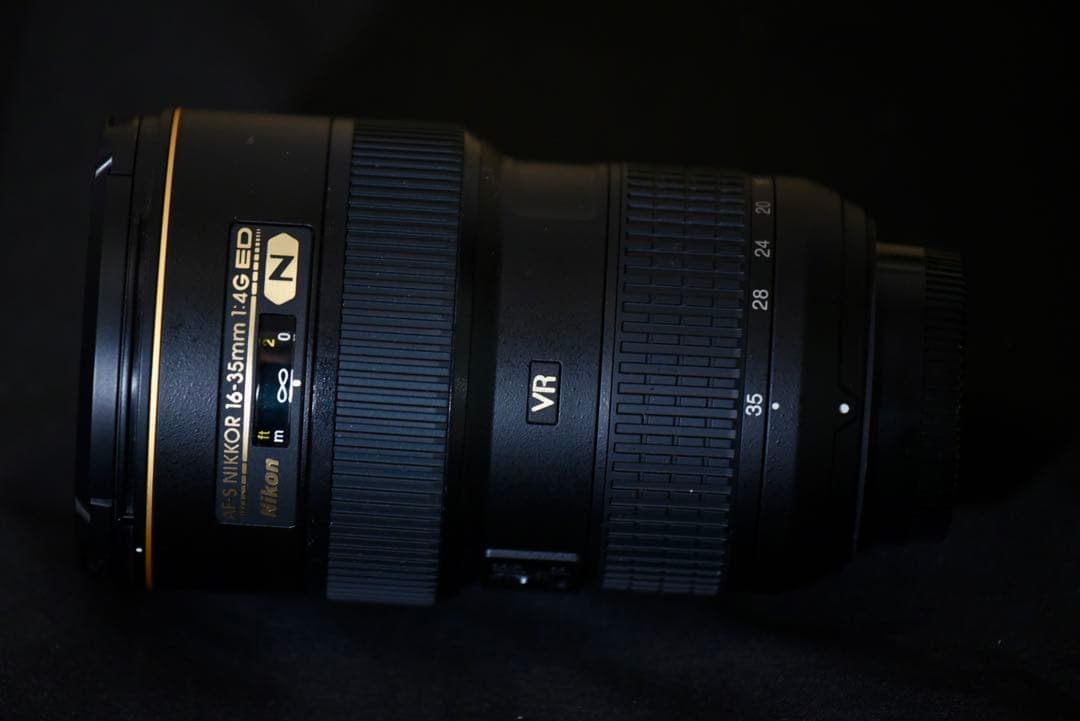 Nikon AF-S NIKKOR 16-35mm f4 VR 超美品 保湿庫