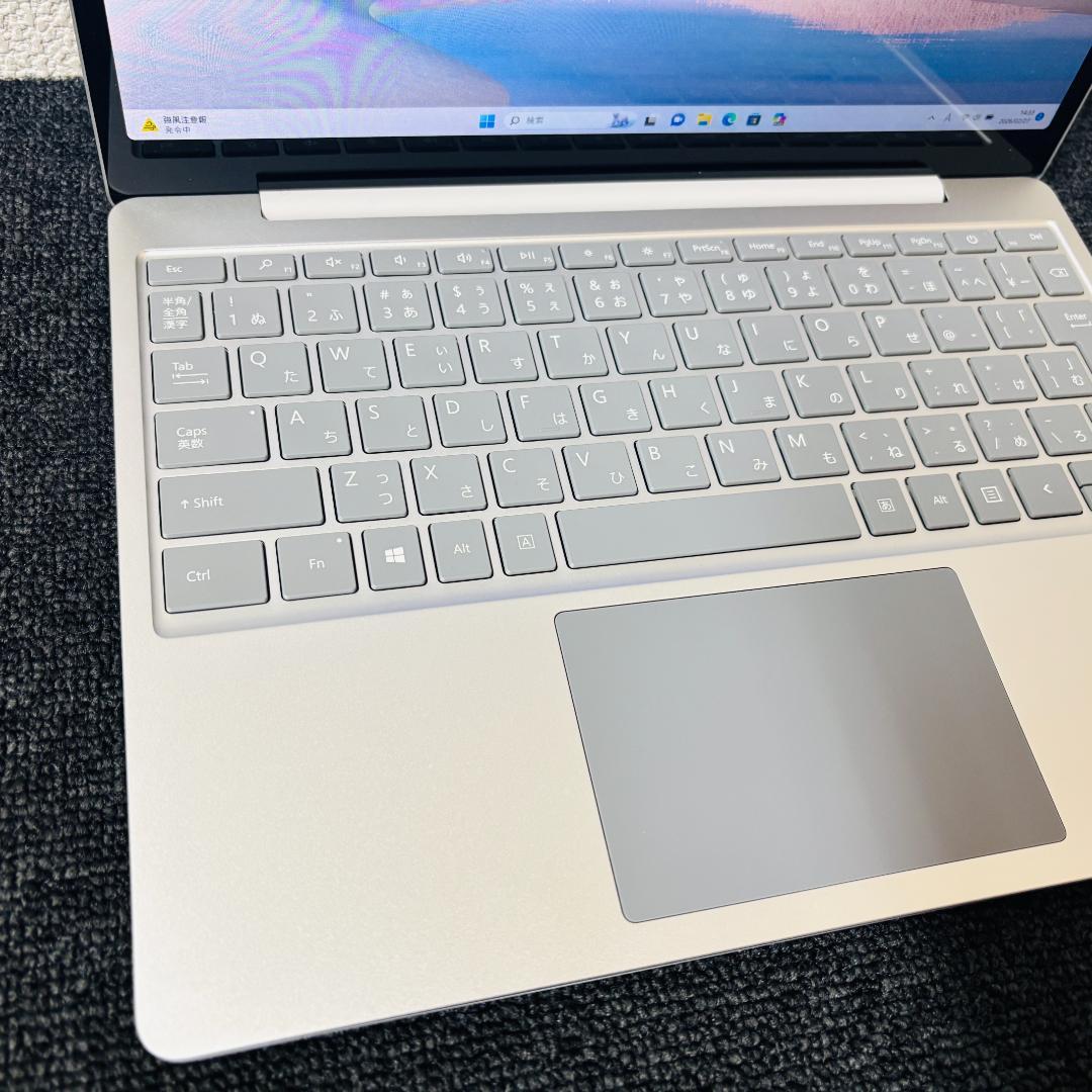 【送料無料】Surface Laptop Go 1ZO-00020 ノートPC