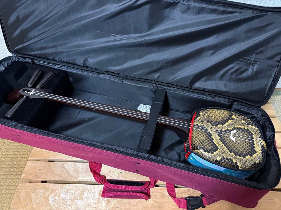 MMY　【未使用・美品】宮古木工芸　高級三線老舗　蛇本革フルセット　縞黒壇