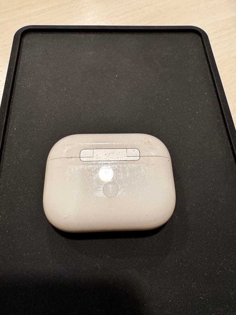AirPods本体 ホワイト 充電ケースのみ