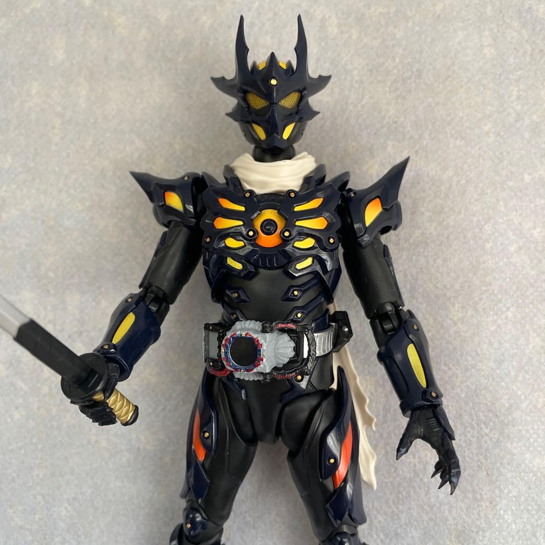 S.H.Figuartsフィギュアーツ 仮面ライダードレッド零式