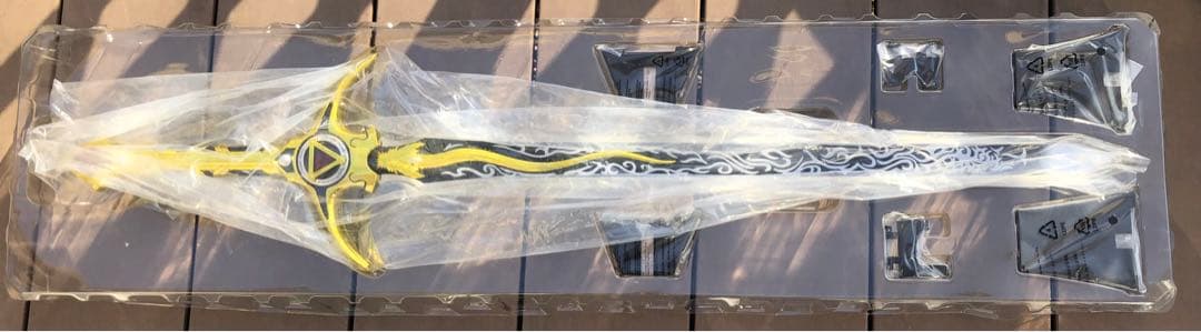 バンダイ　プレミアム　牙狼剣