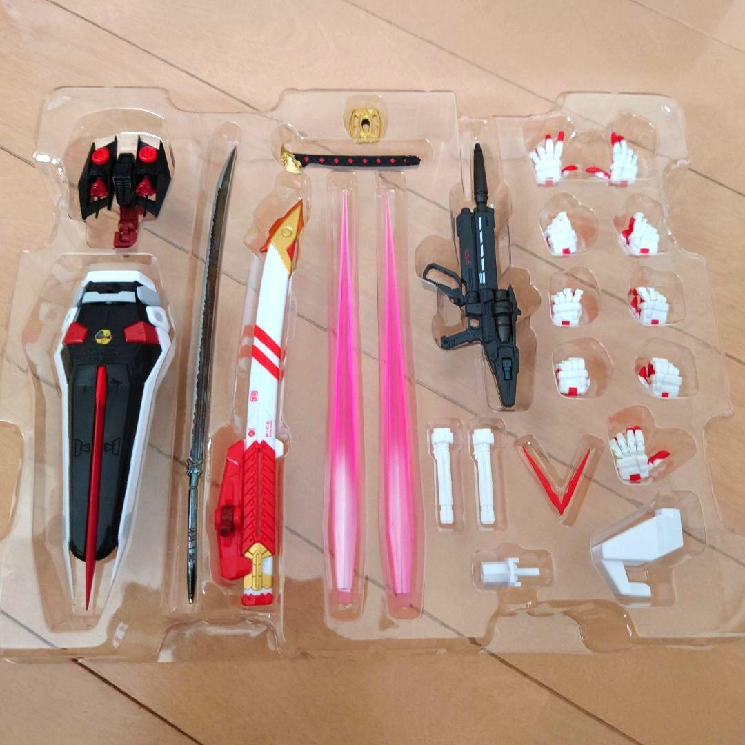 メタルビルド アストレイ レッドフレーム＆タイガーピアス＆フライトユニット