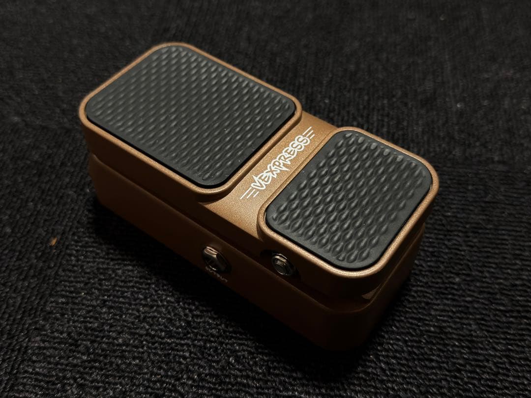 tc electronic G-System エクスプレッション ペダル付き