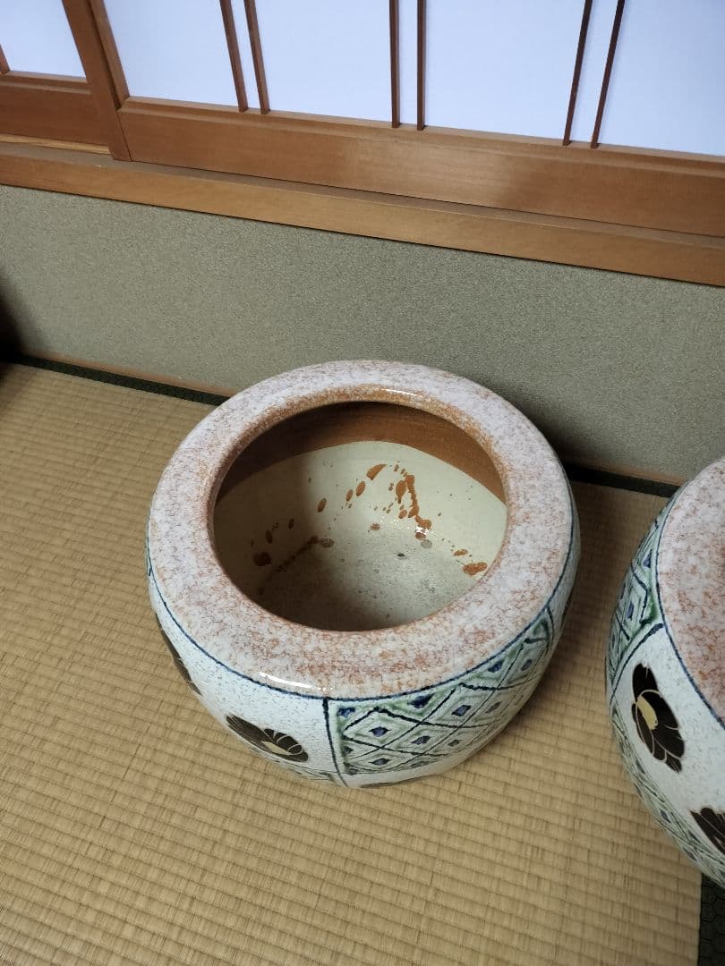 火鉢 2つ 中古品 手渡しのみです!