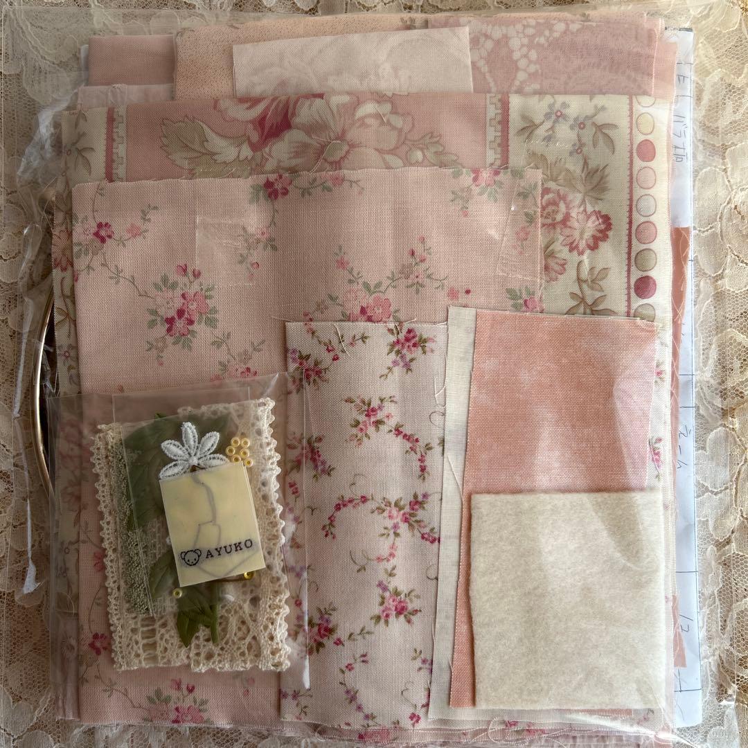 片山あゆ子さん コサージュ付きハンドバッグキット