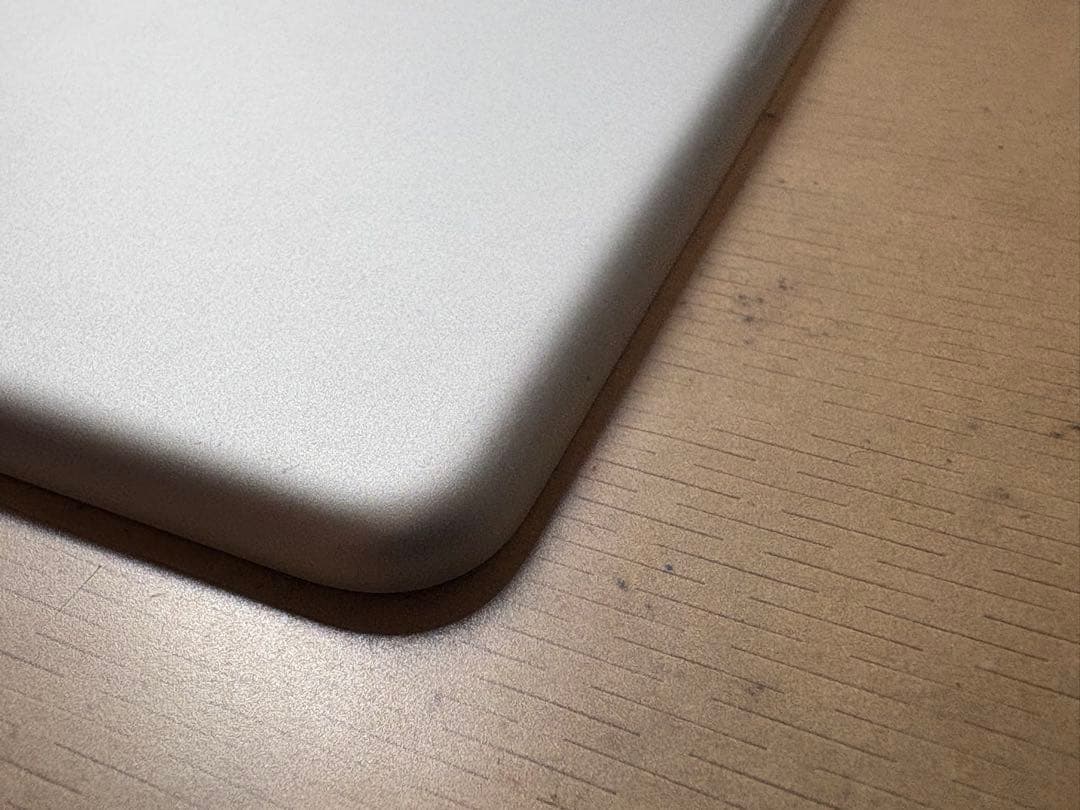 バッテリー97% 美品iPad Air2 16GB wifi+ cellular