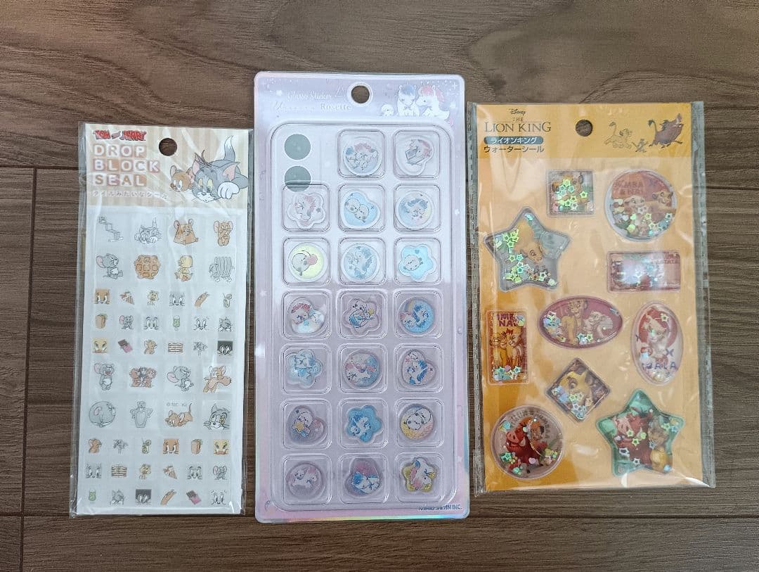 キャラクターシール 12シート セット(ボンボンドロップ、うるちゅる、他)