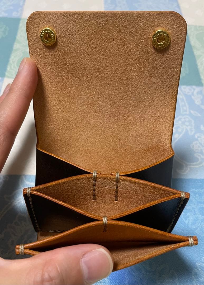 トラッカーウォレット　黒　ブラック　極小コンパクト　手のひらサイズ　ハンドメイド