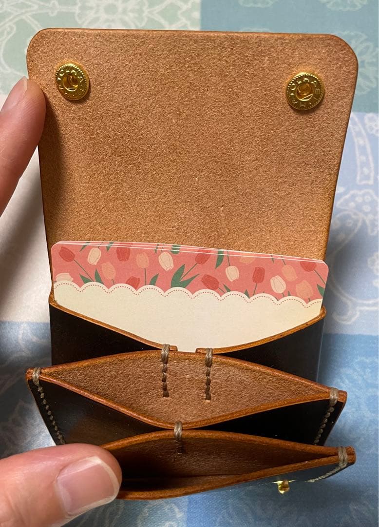 トラッカーウォレット　黒　ブラック　極小コンパクト　手のひらサイズ　ハンドメイド