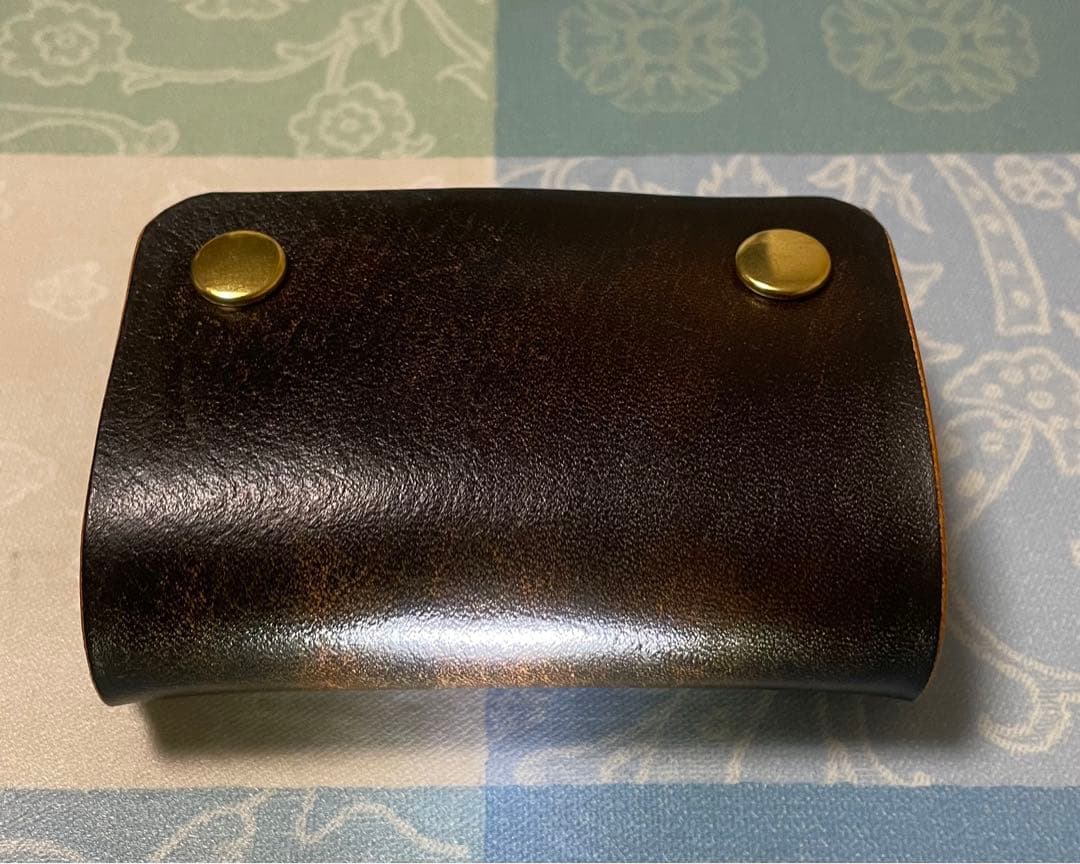 トラッカーウォレット　黒　ブラック　極小コンパクト　手のひらサイズ　ハンドメイド