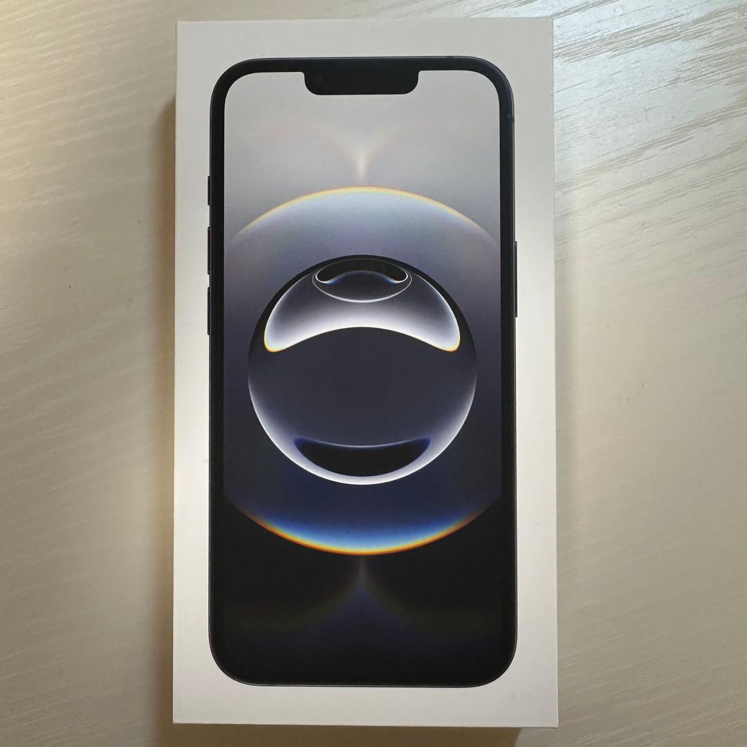 新品✨未使用✨iPhone16e 128ギガ　黒