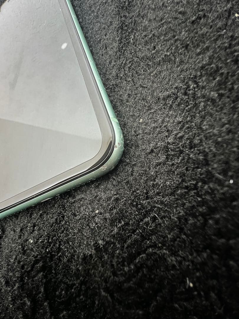 Apple iPhone11 本体 背面割れ
