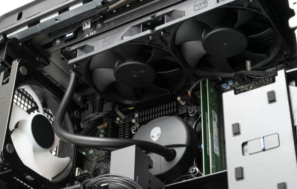 Windowsデスクトップ Alienware Aurora R16