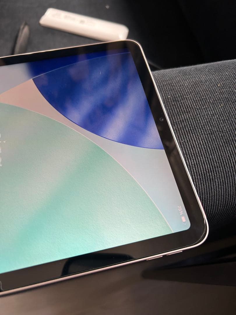 iPad Air ピンク 10.9インチ Apple Pencil、ケース付き