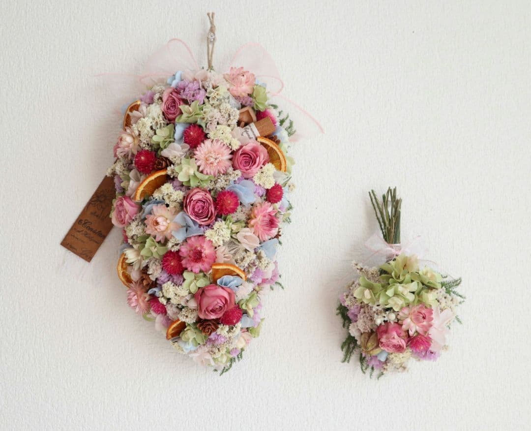 ドライフラワーꕤ︎︎バラ・カシワバアジサイ・お花いっぱい縦長ガーランドꕤ︎︎