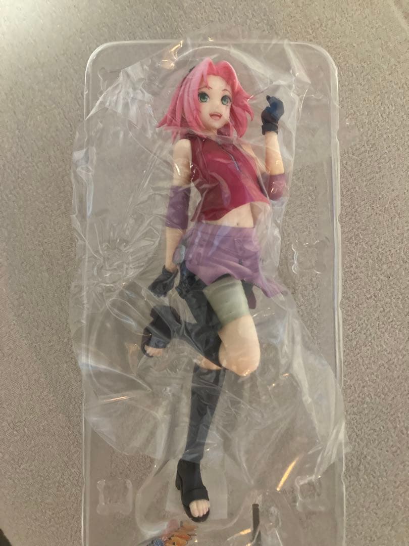 NARUTOギャルズ 春野サクラ　フィギュア　スプラッシュver 2種類