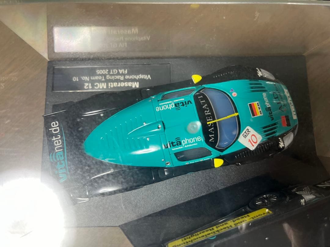 ミニカー Maserati MC12 vitaphone FIA GT 2005