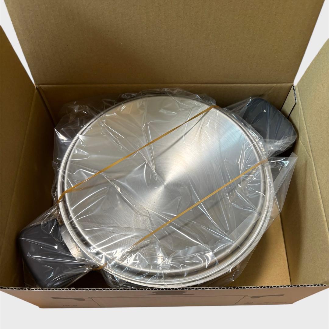 新品　柳宗理 ステンレス 両手鍋 浅型（つや消）２２ｃｍ