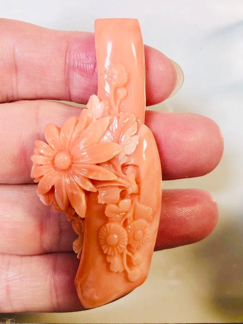 NO-889 天然彫刻本珊瑚ルース　16.54g