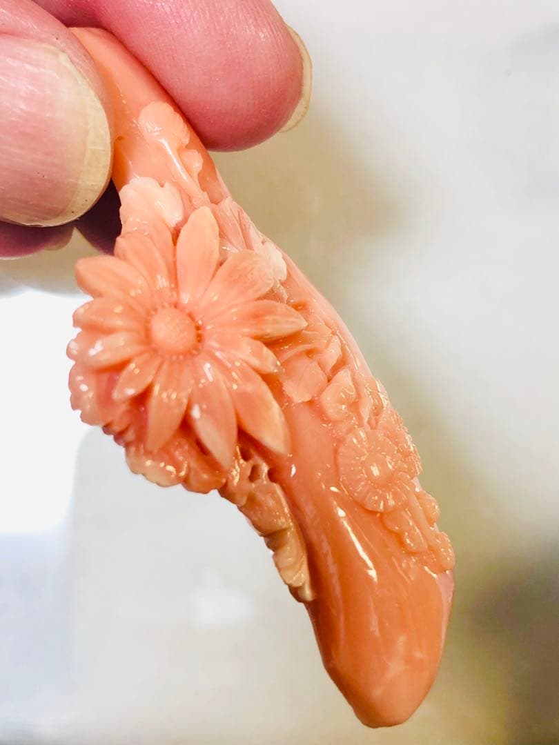 NO-889 天然彫刻本珊瑚ルース　16.54g