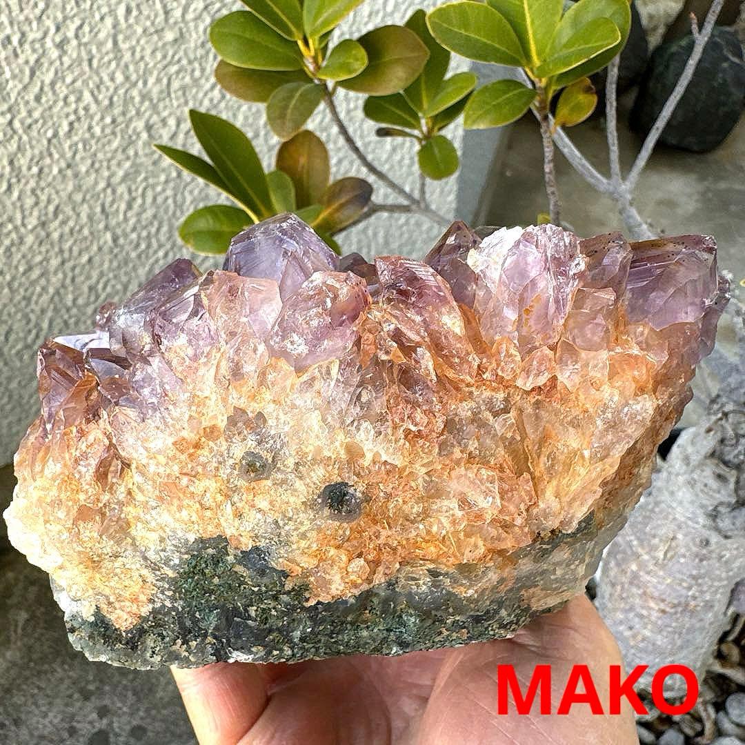 M1918☆アメジストクラスター1.4Kg☆ブラジル産☆天然石☆N60205-B