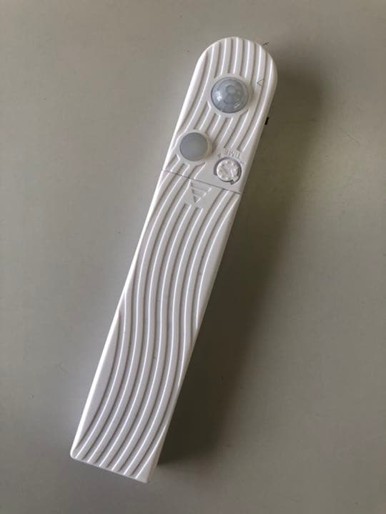 LEDキューブライト　ひのき　人感センサー