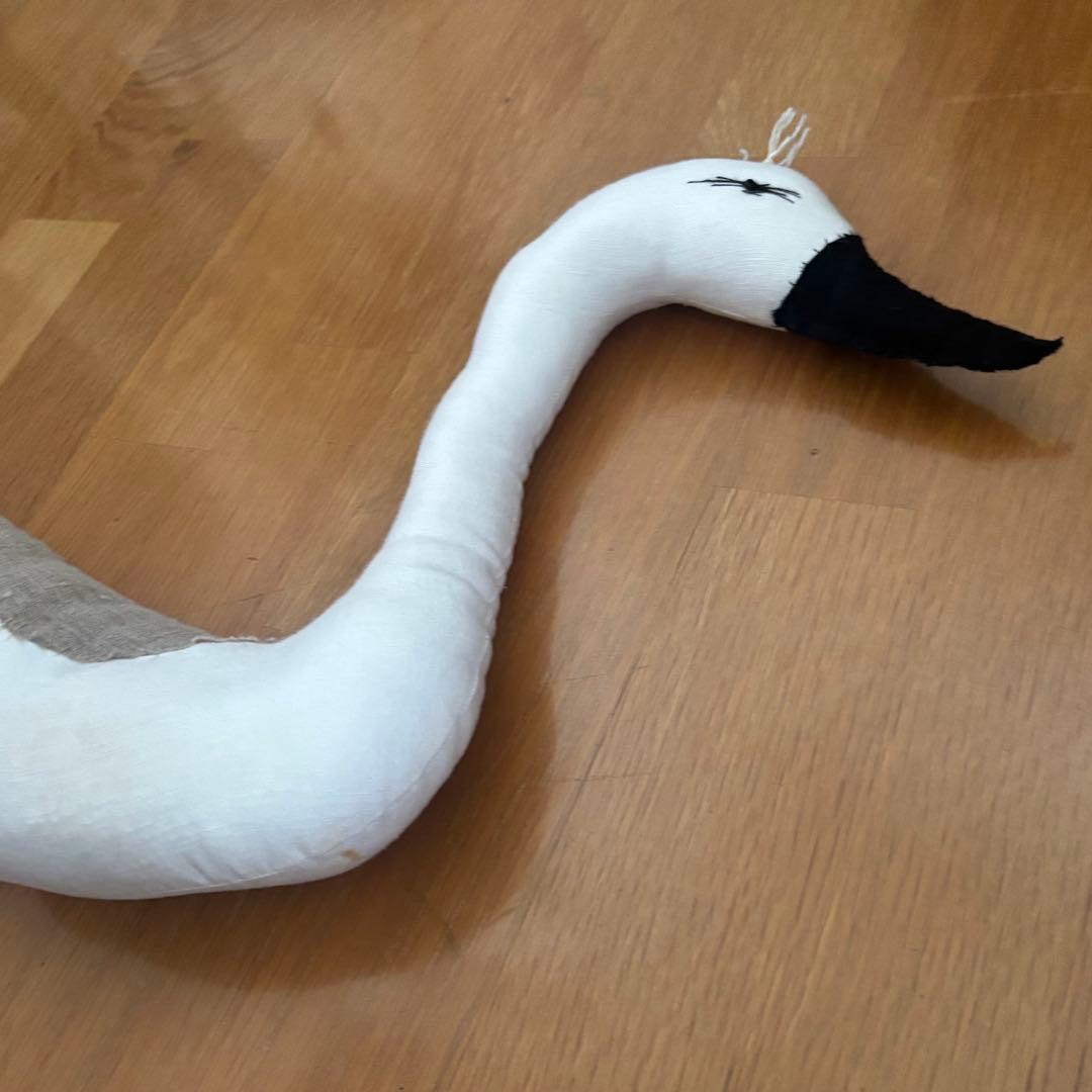 Tamar Mogendorff(タマル　モーゲンドルフ）　スワンオブジェ