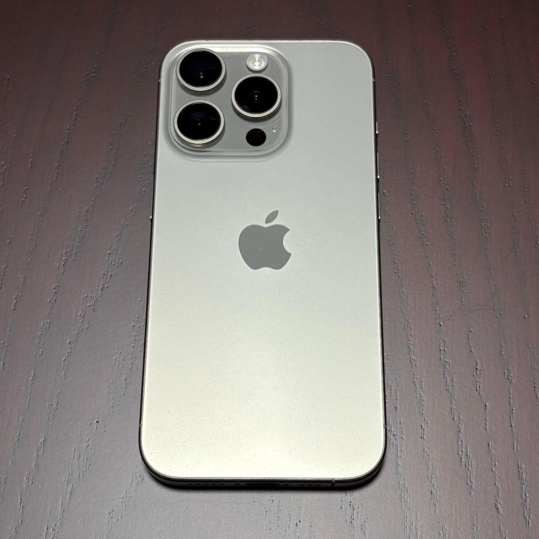 iPhone 15 Pro ナチュラルチタニウム 128GB SIMフリー