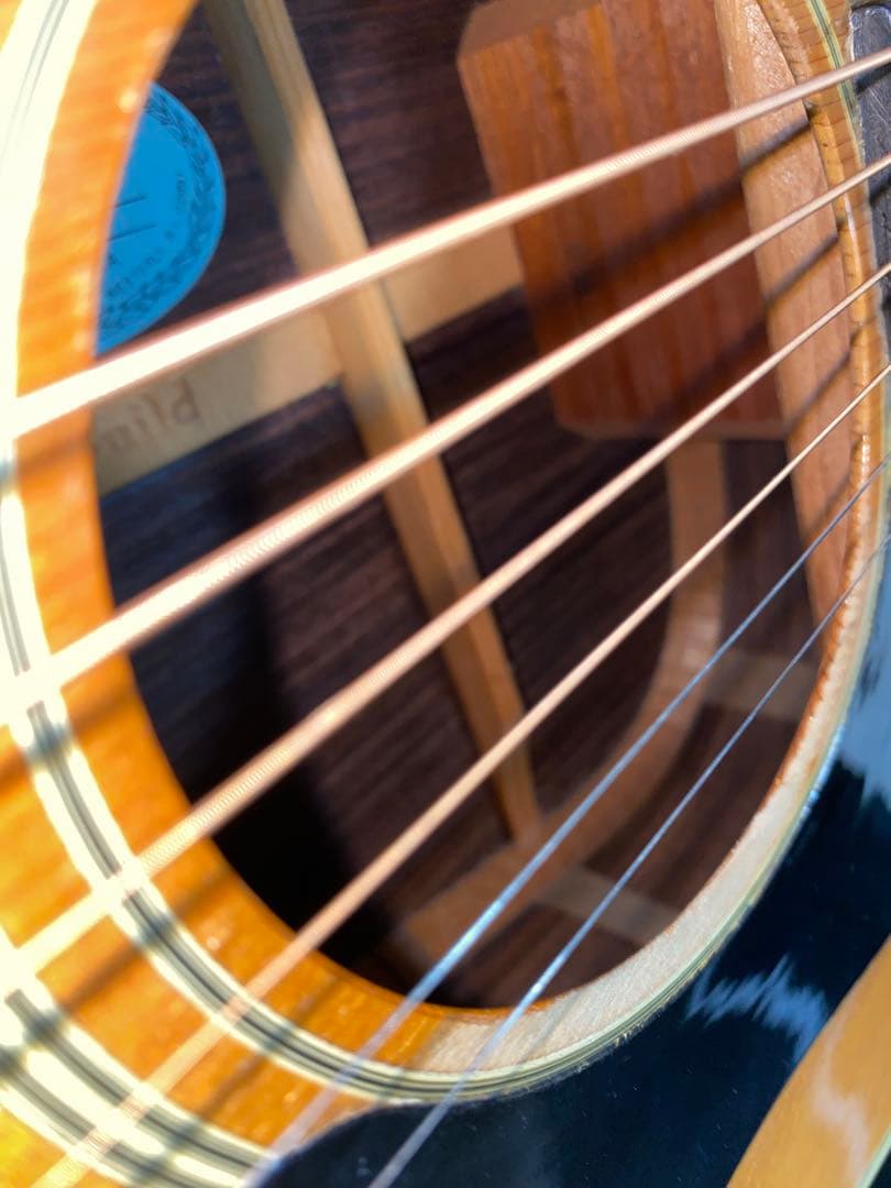 アコースティックギター　guild