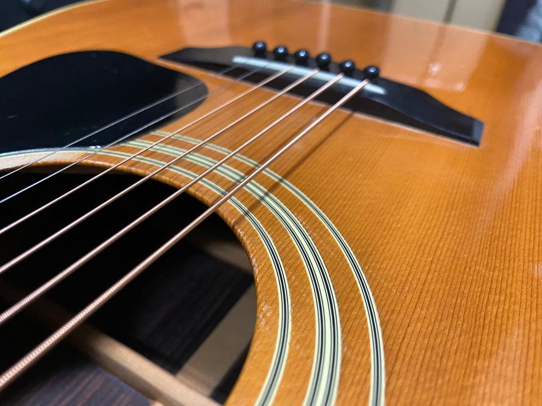 アコースティックギター　guild