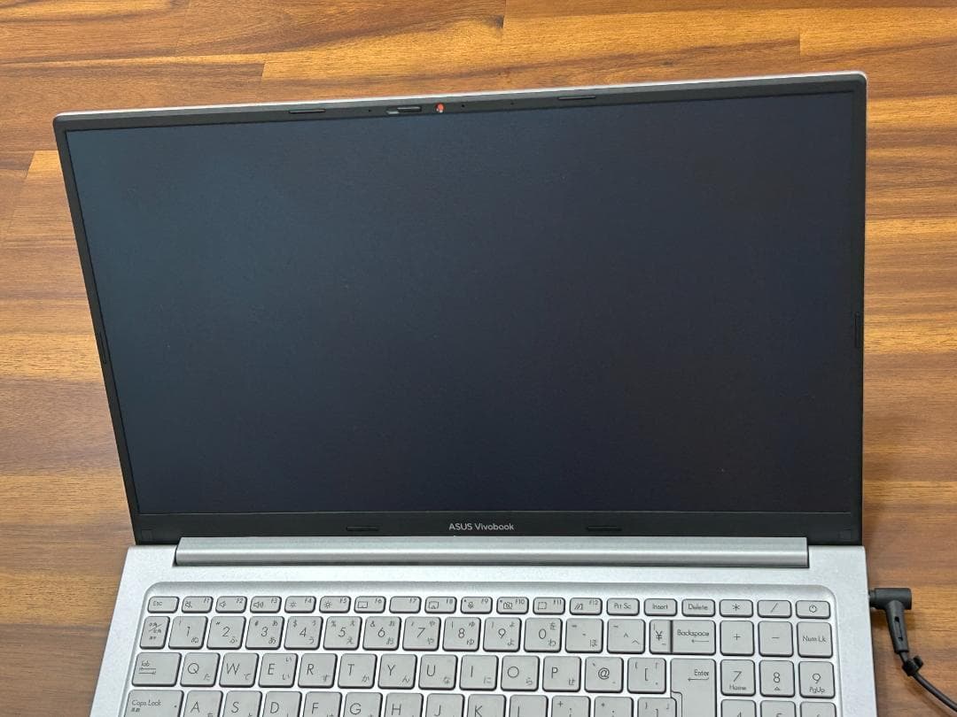 ASUS Vivobook 15X OLED 15.6インチ