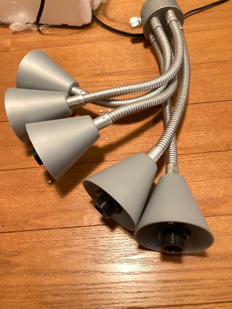 おしゃれインテリアに‼️簡易組み立て式スタンドライト