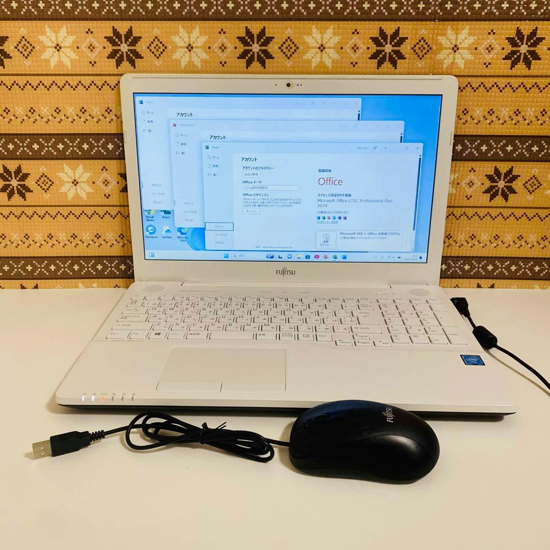 Y882 富士通ノートパソコンSSD高速 WEBカメラWindows11オフィス