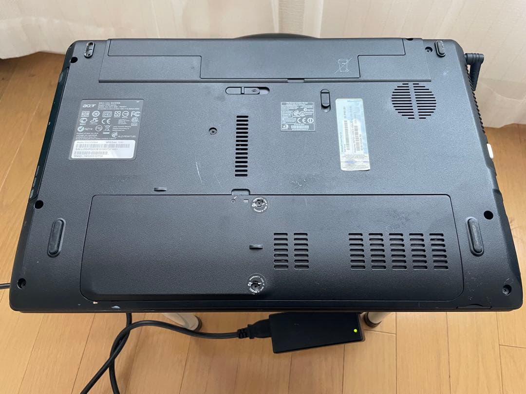 acerノートPC本体 15.6LCD