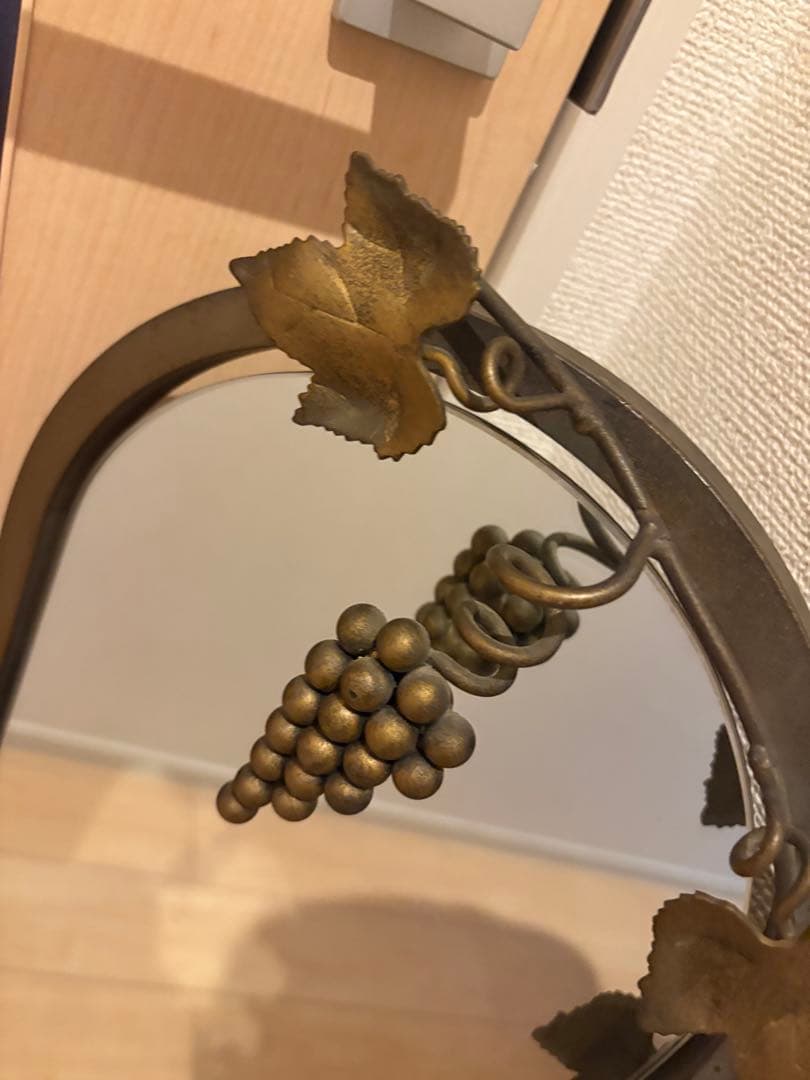 【ヴィンテージ】アーチ型 アイアンミラー 葡萄　リーフ装飾 鏡　アンティーク