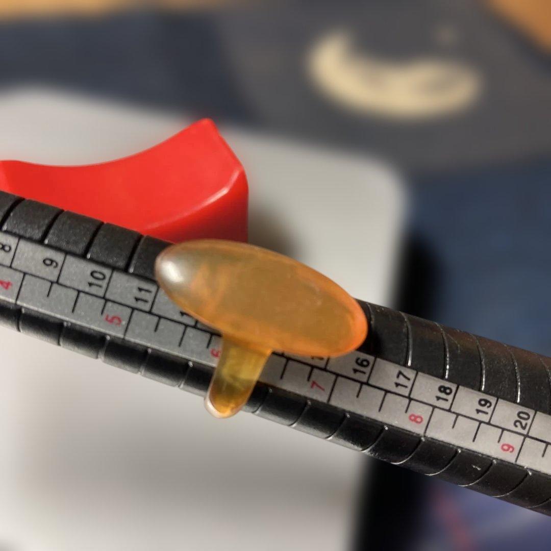 ( ´ ▽ ` )そう…昭和の古き良き時代の飴色のヴィンテージ‼︎ 鼈甲の指輪です