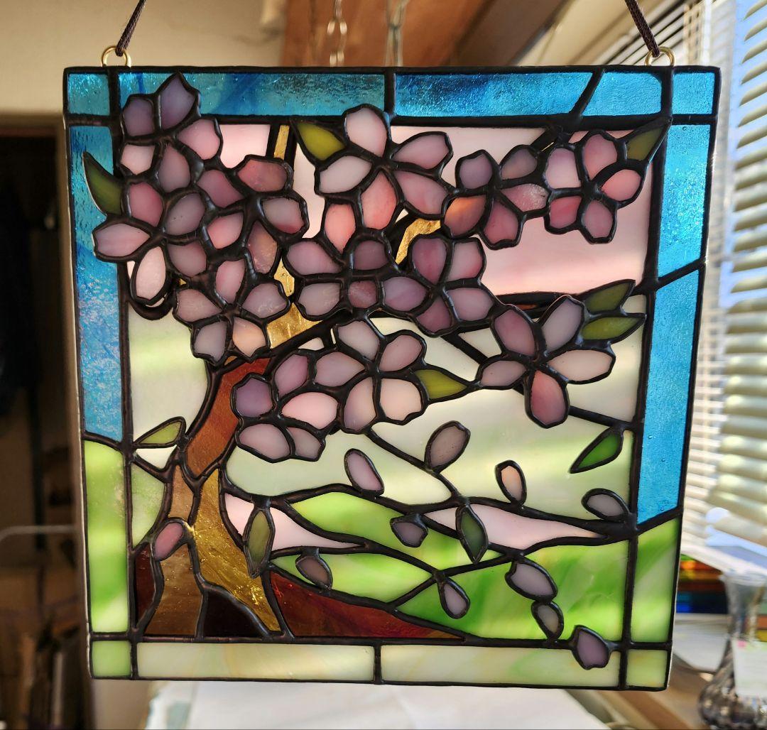ゆとりすと　ステンドグラスパネル　(満開の桜)
