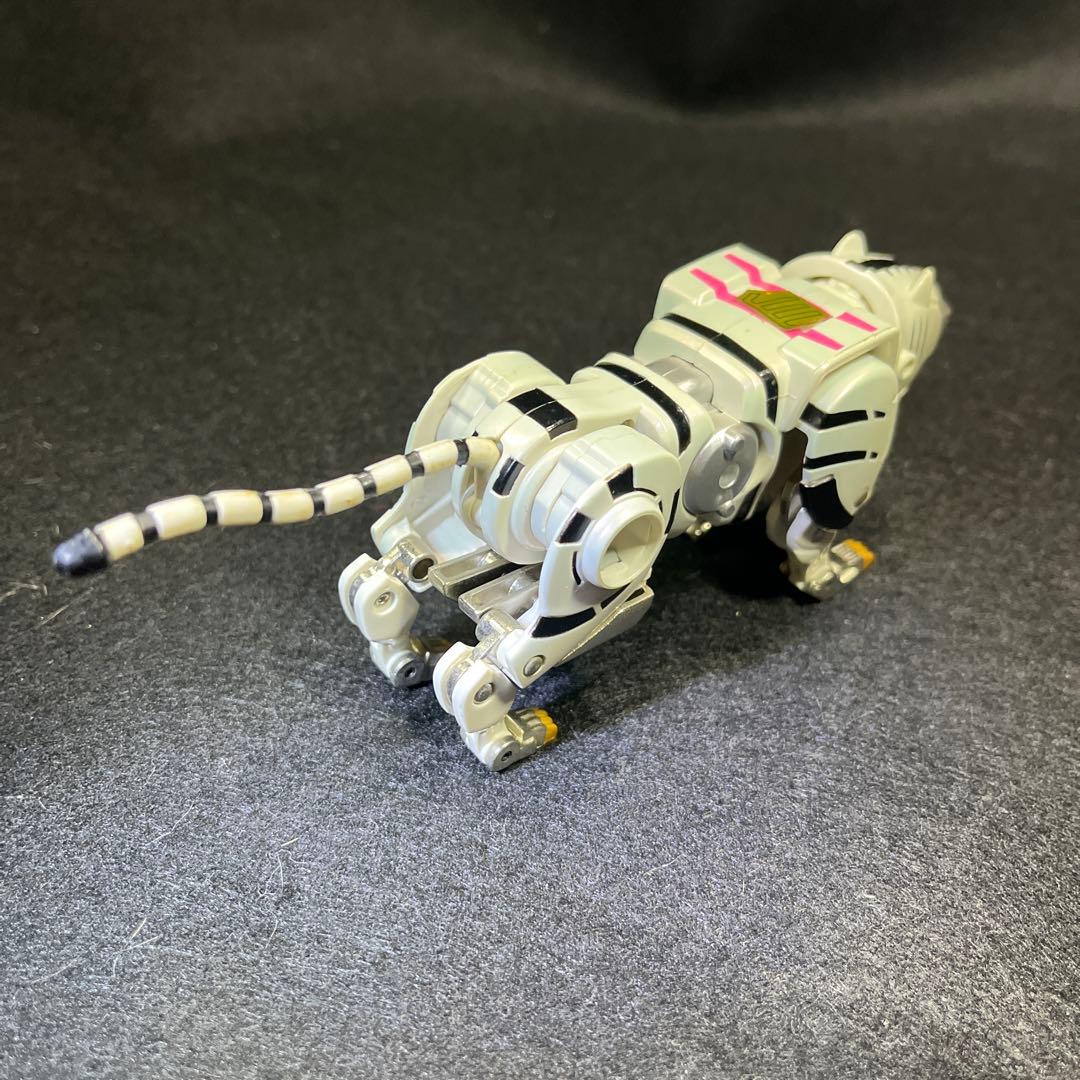 DX超合金 百獣戦隊ガオレンジャー 百獣合体ガオキング