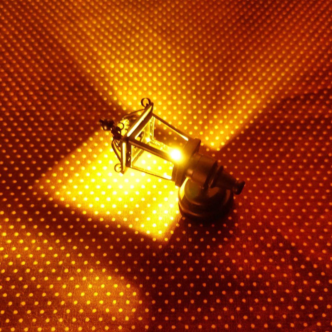 ★検品・撮影に使用/3V・LED・ミニチュアスタンドランプ(レトロ調A)